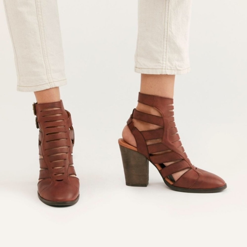 New Free People Hayes Mahogany Leather Heel Strappy Boot Size 9